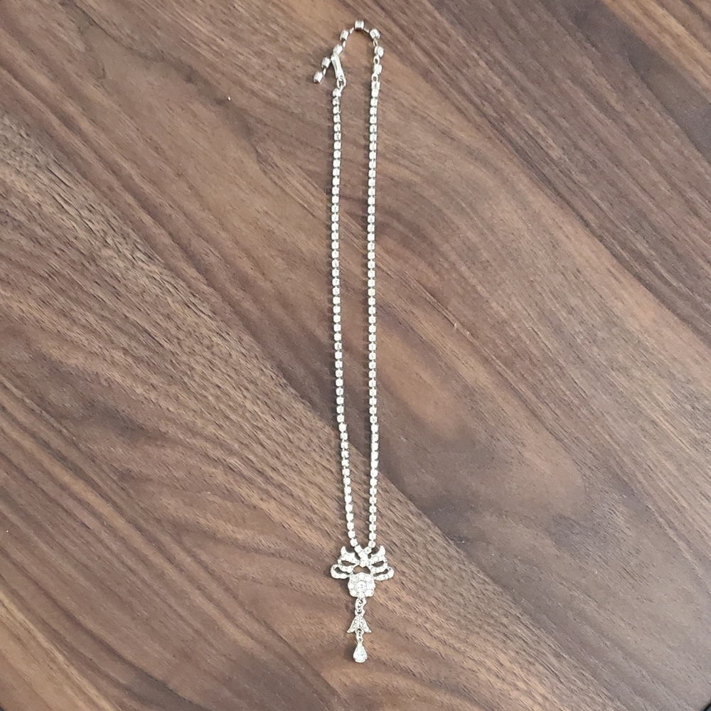 {HP} Circa 1920 Rhinestone and Silver Necklace - Picture 3 of 3